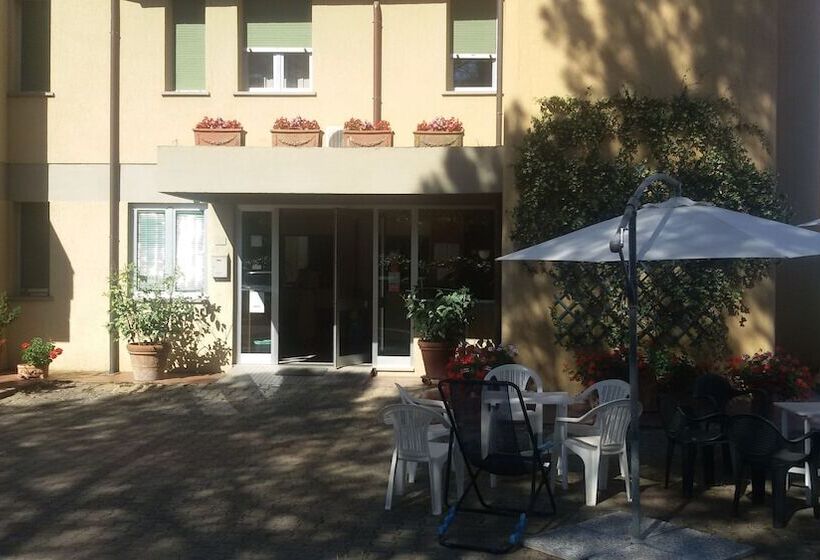 בית מלון כפרי Primavera