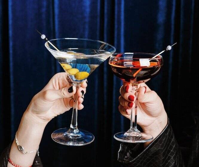 فندق Pullman Santiago El Bosque