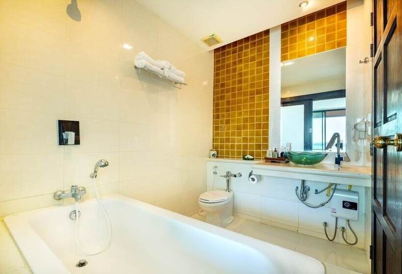 호텔 Racha Kiri Resort And Spa Khanom