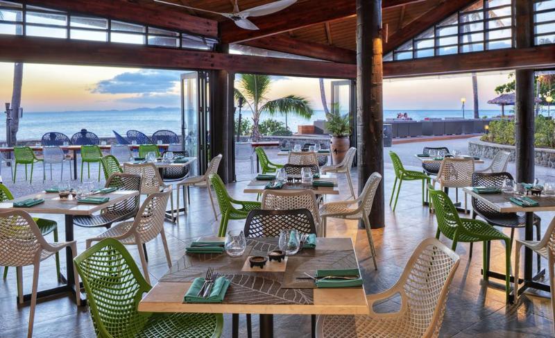 هتل Radisson Blu Resort Fiji