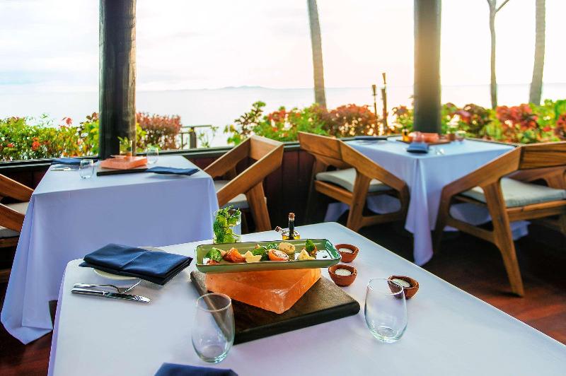 هتل Radisson Blu Resort Fiji