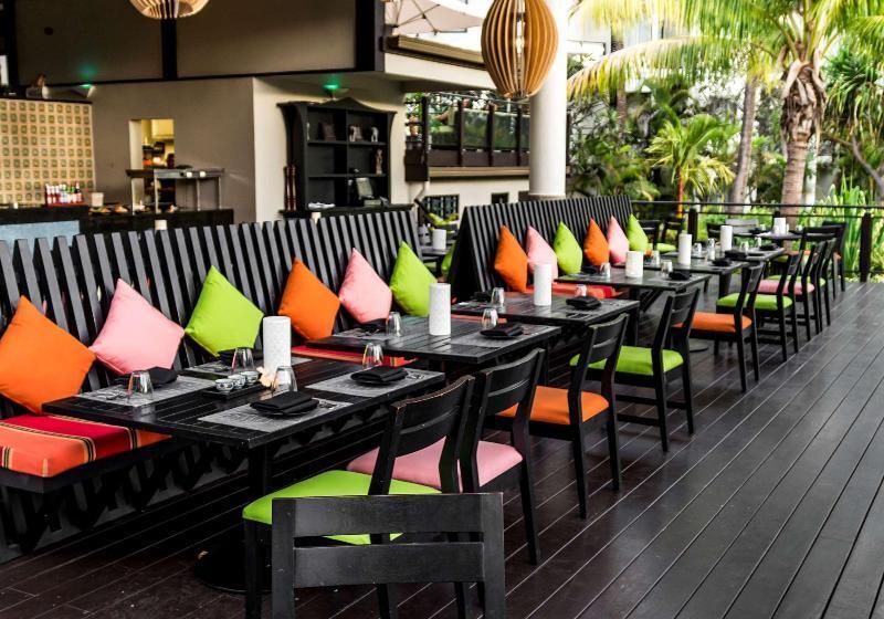 هتل Radisson Blu Resort Fiji