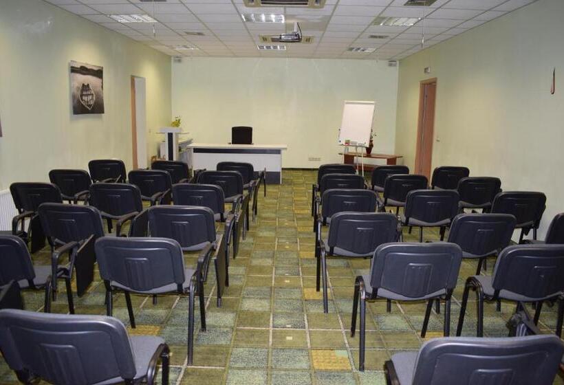 هتل Restaurant Smilga