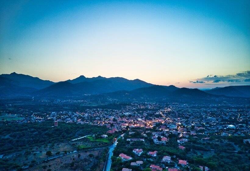 ホテル San Teodoro