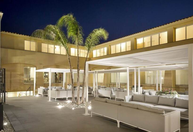 ホテル San Teodoro