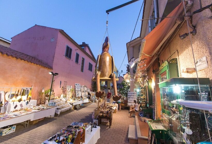 ホテル San Teodoro