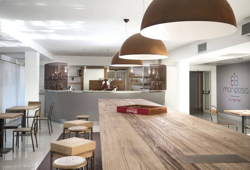 ホテル San Teodoro