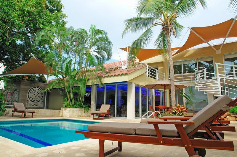 ホテル Santorini Express Y Cabañas