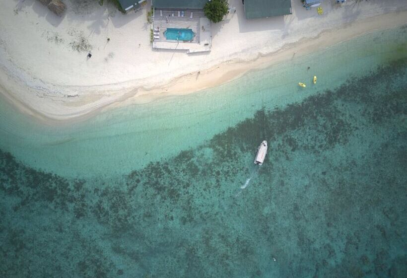 هتل Serenity Island Resort