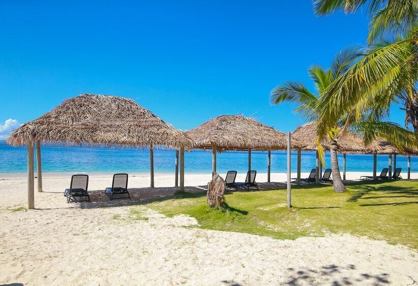 בית מלון כפרי Serenity Island Resort