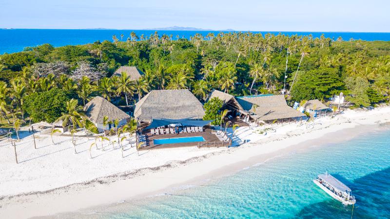 בית מלון כפרי Serenity Island Resort