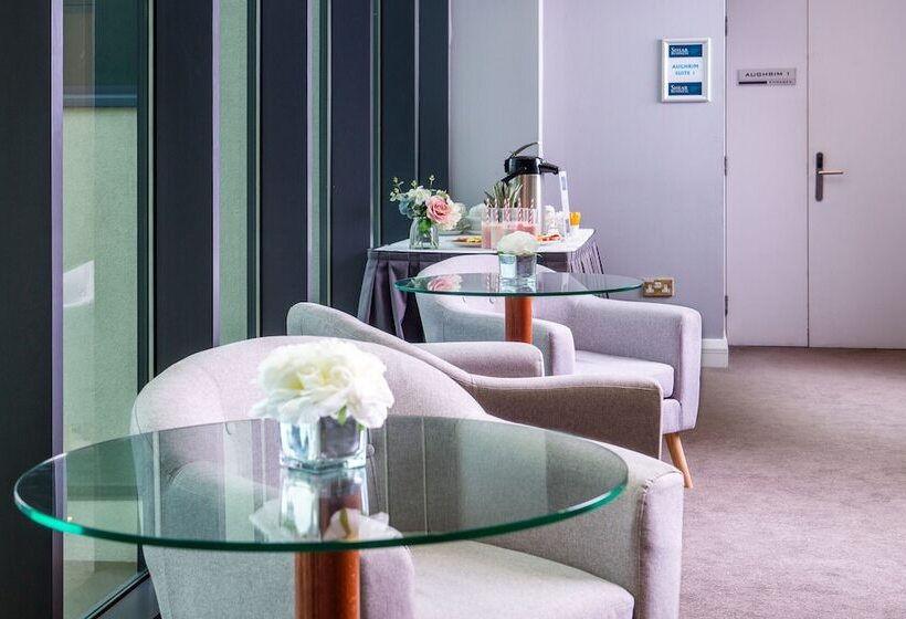 Shearwater Hotel & Spa