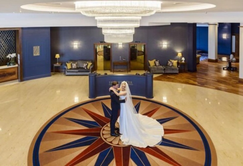 Shearwater Hotel & Spa