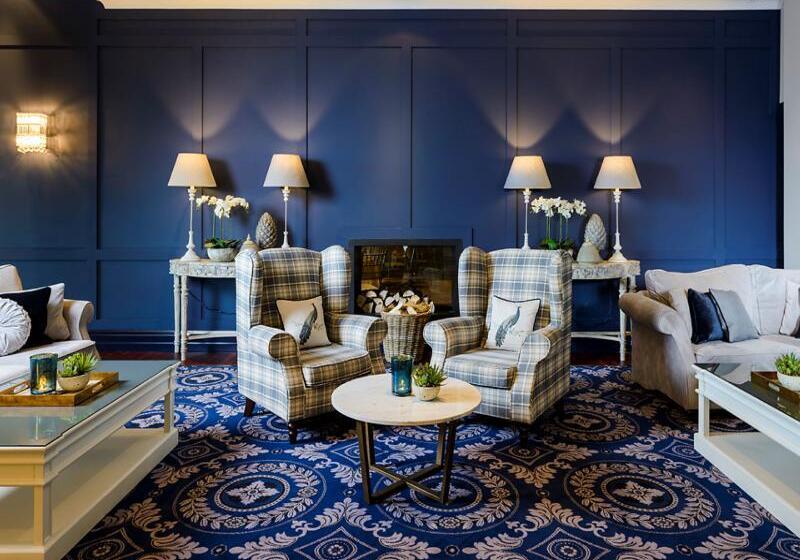 Shearwater Hotel & Spa