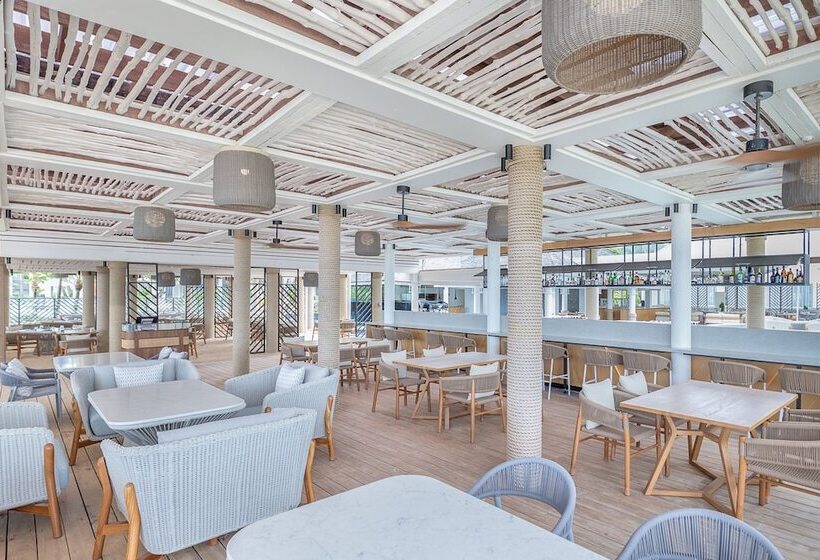 ホテル Sheraton Fiji Golf & Beach Resort