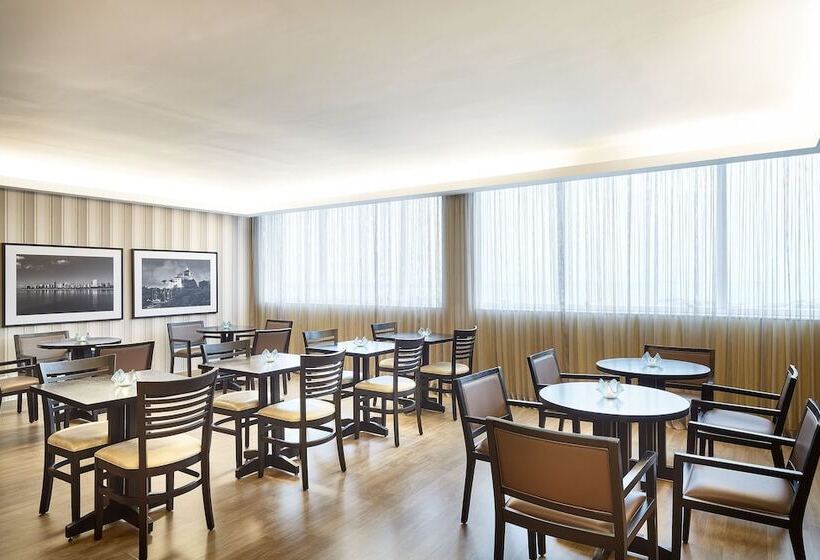 酒店 Sheraton Vitoria