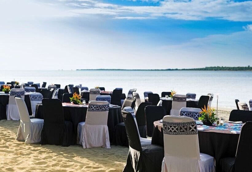 هتل Sofitel Fiji Resort & Spa
