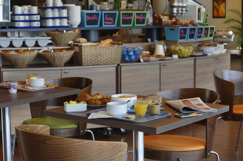 ホテル Suite Home Orleans Saran