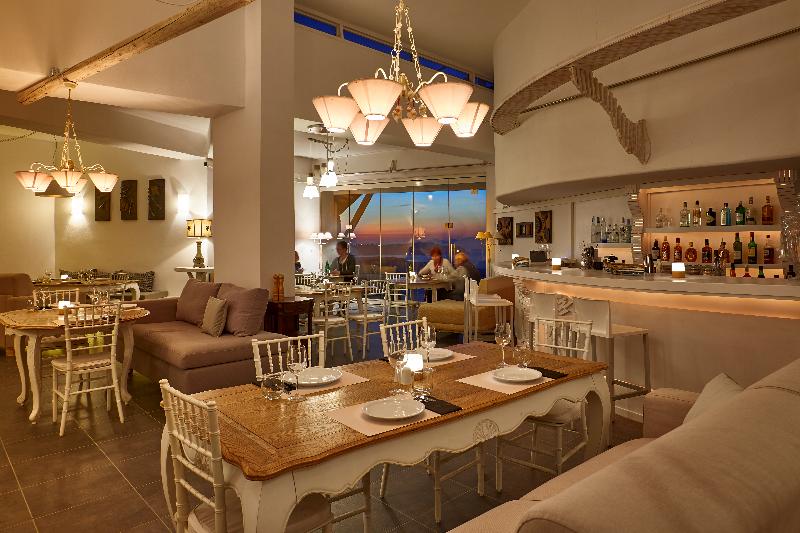 Hotel Suites Of The Gods Cave Spa