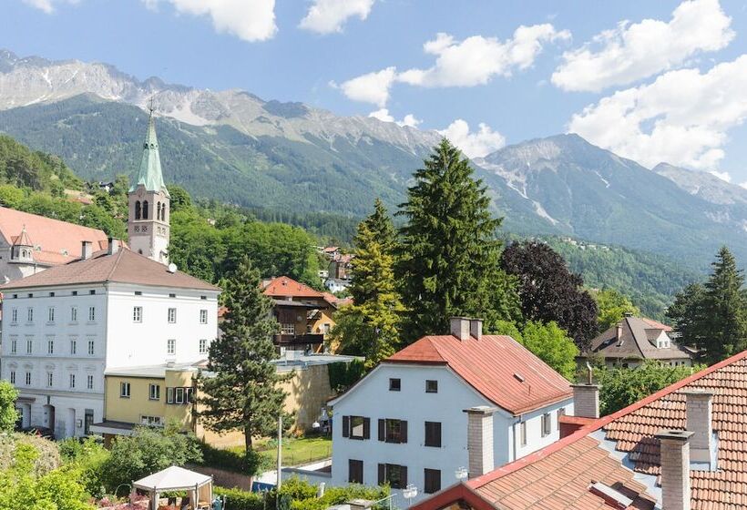 Отель Tautermann