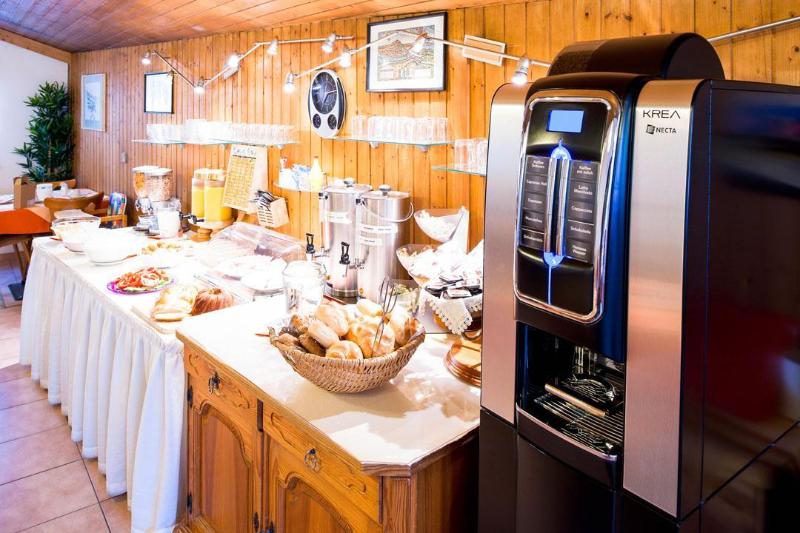 Отель Tautermann