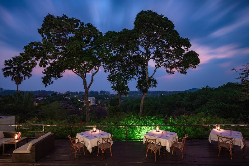 בית מלון כפרי The Pavilions Phuket