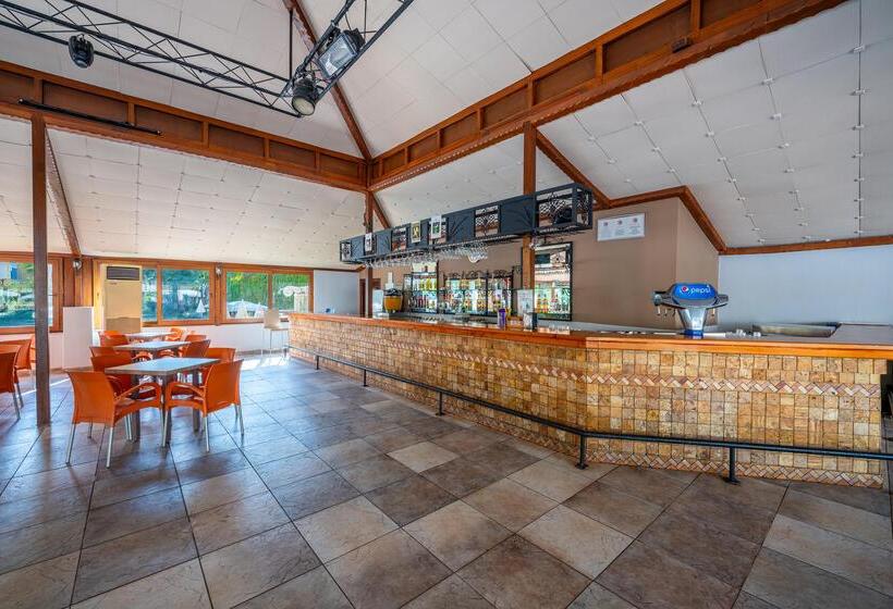 ホテル Kaia Coracesium