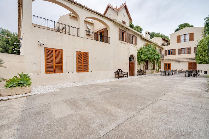 هتل Torre Sant Joan