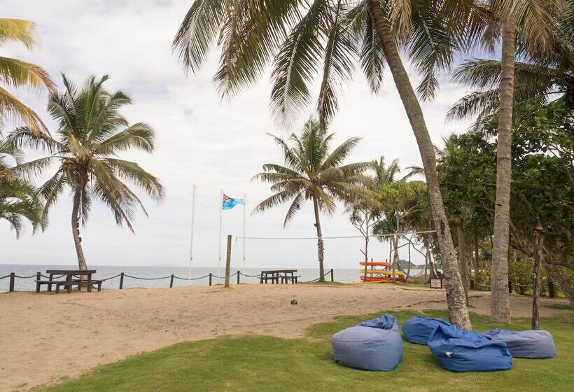 酒店 Uprising Beach Resort