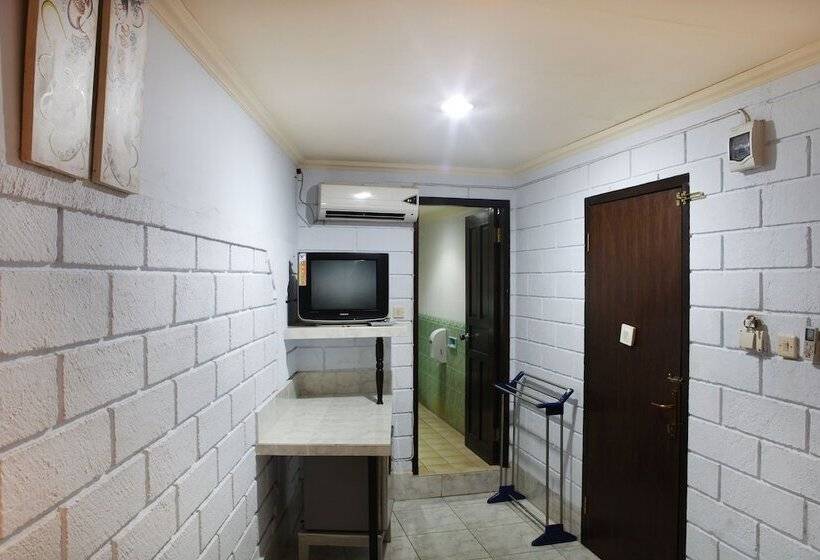 בית מלון כפרי Ammara Legian By Vilarisi