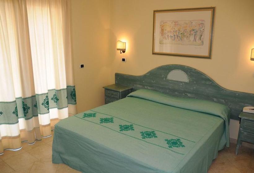 בית מלון כפרי Villaggio Alba Dorada Resort