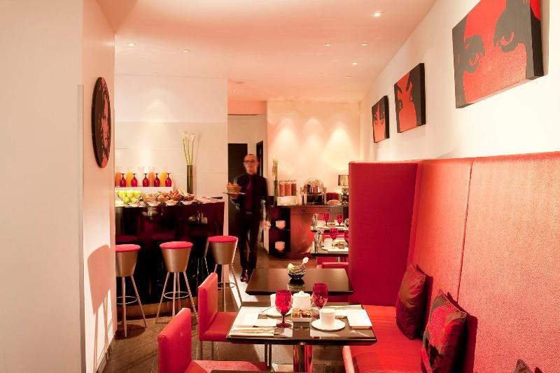 ホテル Villathena