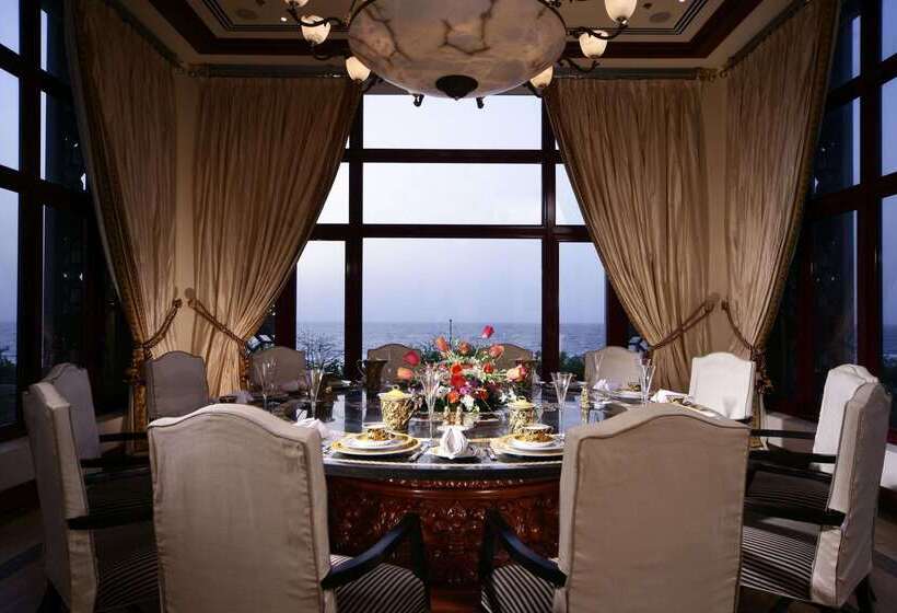 هتل Waldorf Astoria Jeddah  Qasr Al Sharq