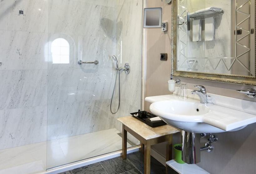 Xheko Imperial Luxury Hotel & Spa