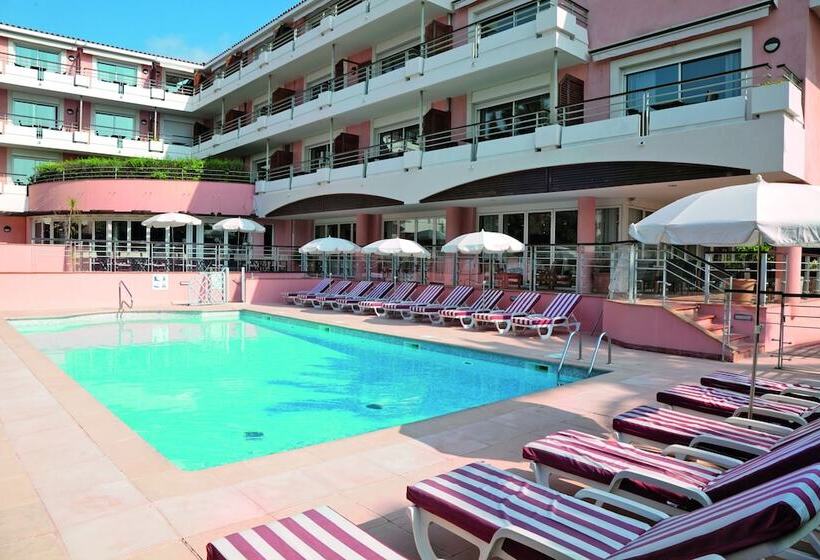 هتل Zenitude Hôtel Résidences Le Cannet