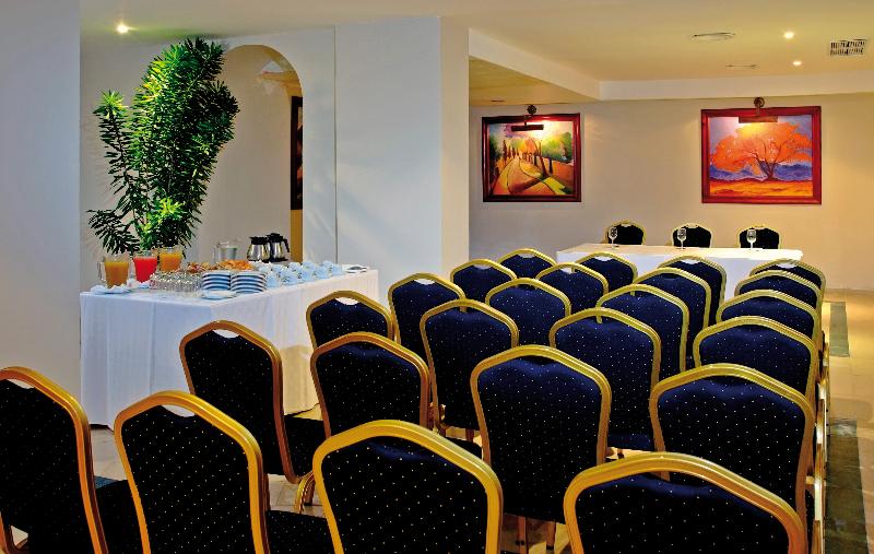 استراحتگاه Bahia Principe Grand Cayacoa