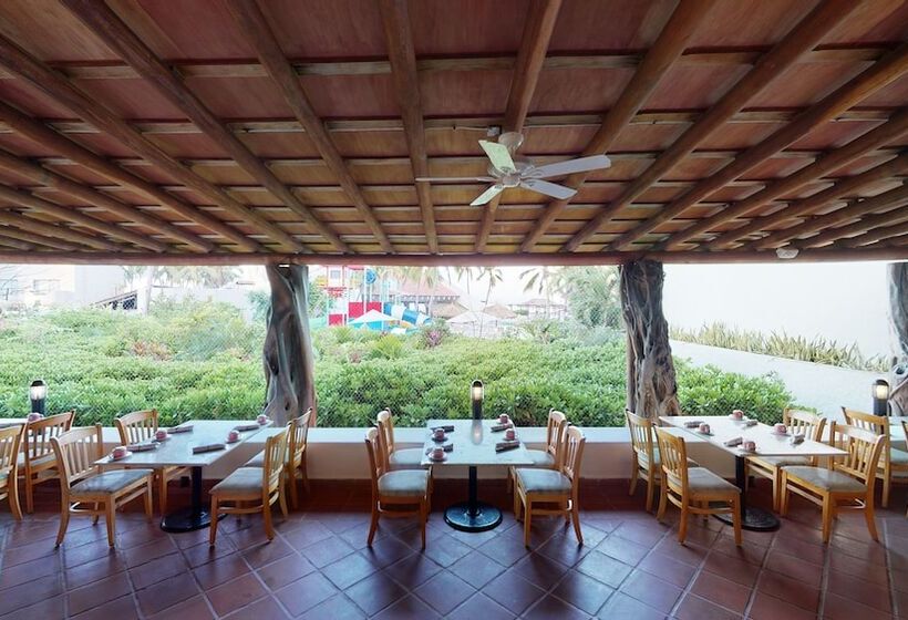 渡假胜地  Park Royal Beach Ixtapa  All Inclusive