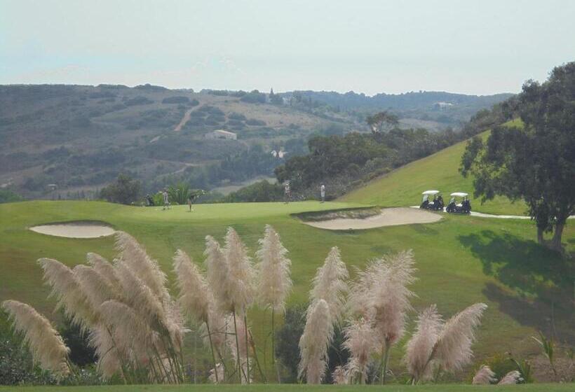 منتجع The View – Santo António Villas, Golf & Spa