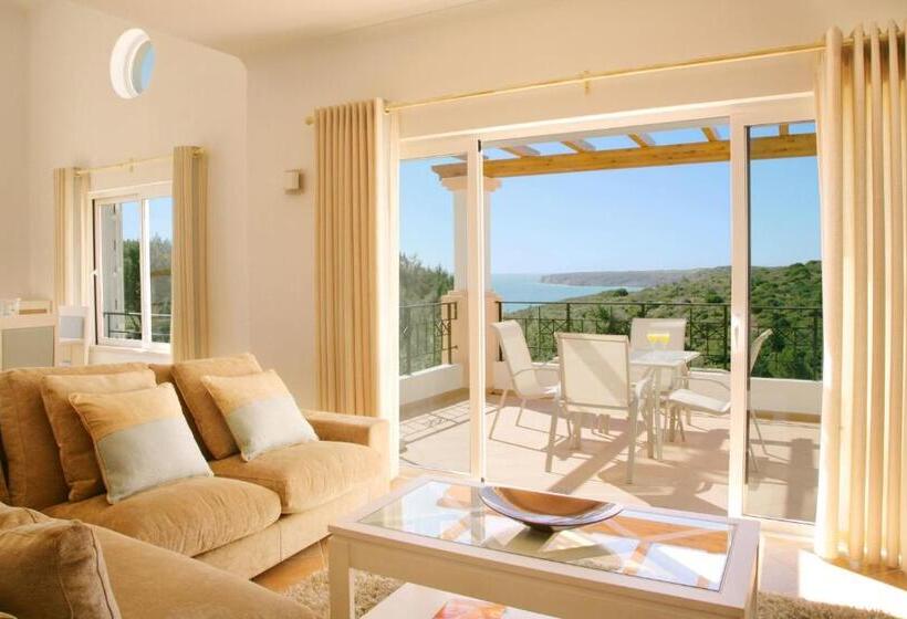 منتجع The View – Santo António Villas, Golf & Spa