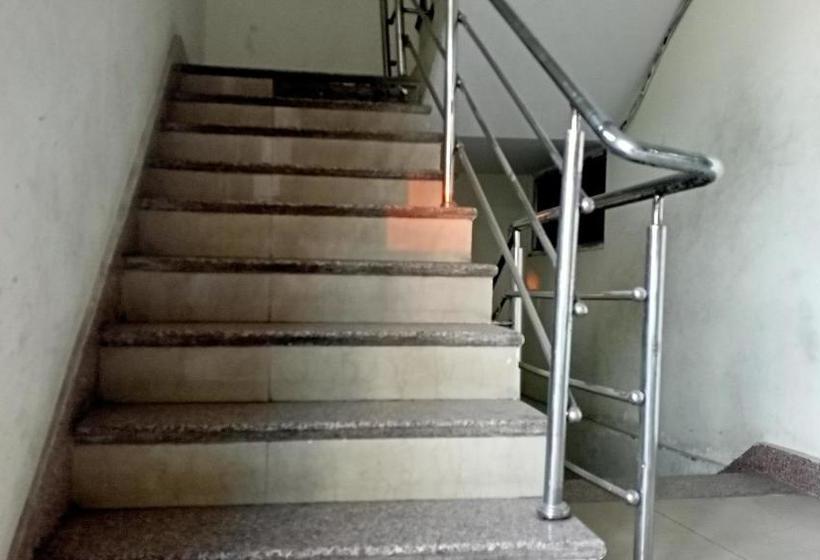 هاستل Shabnam Residency