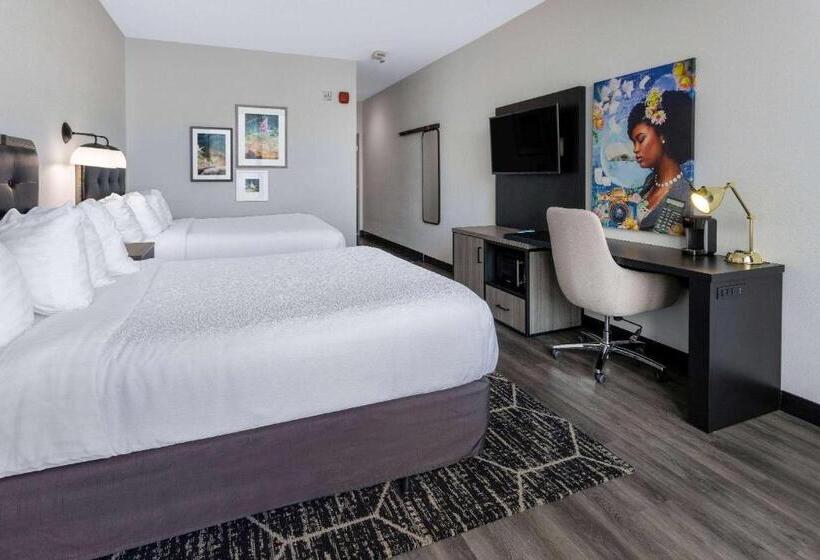 Отель La Quinta Inn & Suites By Wyndham Maricopa  Copper Sky