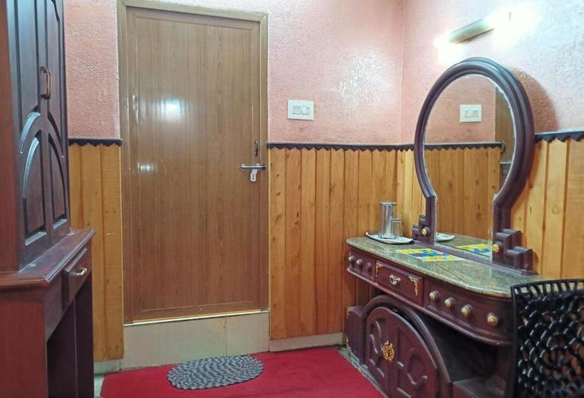 酒店 Lake Residency