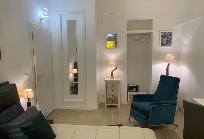 Le Dimore Del Gufo B&b And Apartments Suite