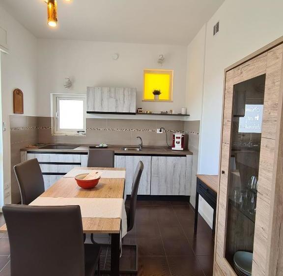 Le Dimore Del Gufo B&b And Apartments Suite