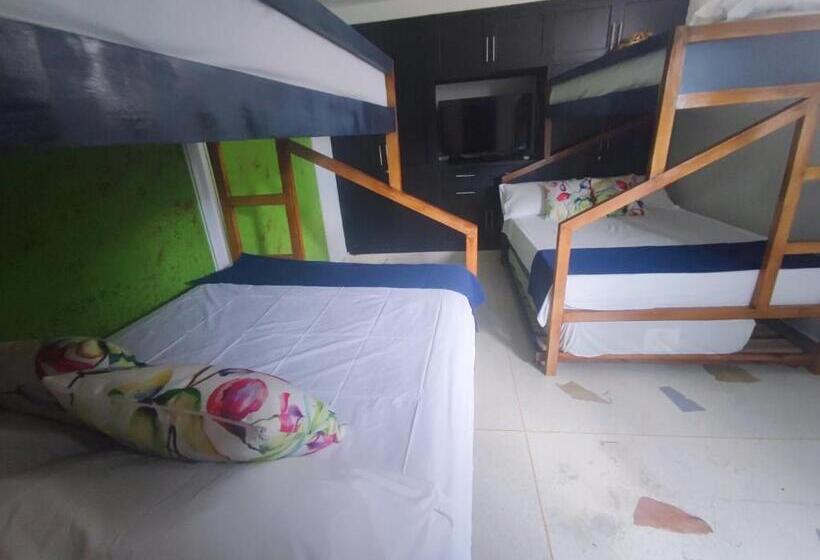 ペンション Tranvia