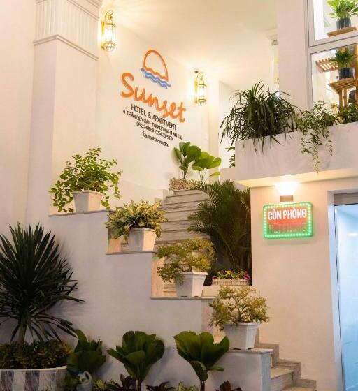 Sunset Hotel & Apartment