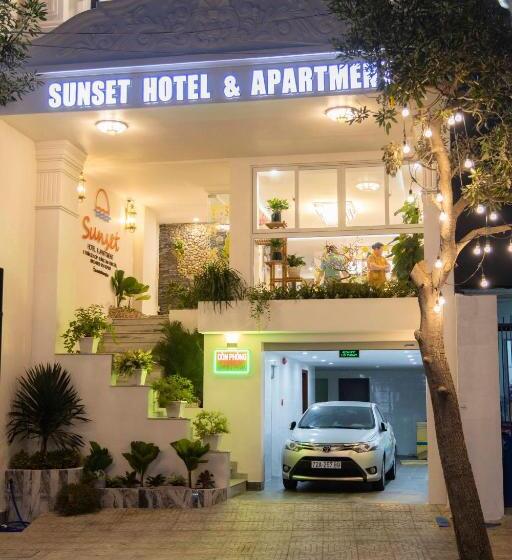 Sunset Hotel & Apartment