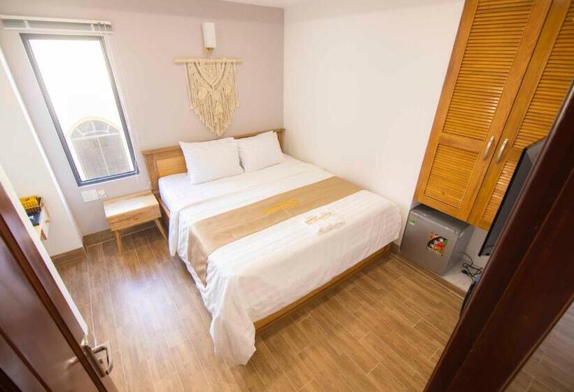 Sunset Hotel & Apartment