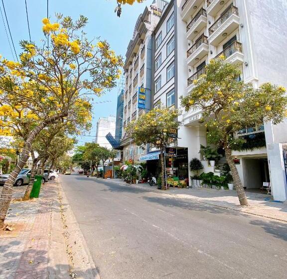 Sunset Hotel & Apartment