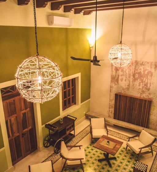 Treehouse Boutique Hotel, An Adults Only Boutique